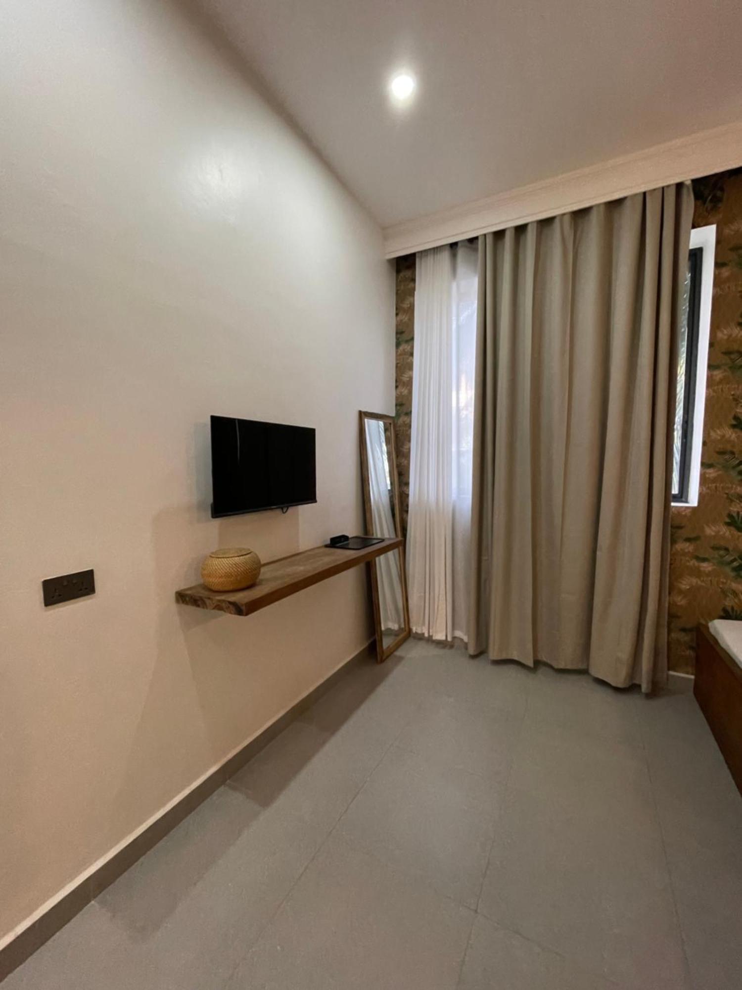Bed and Breakfast Maison Boheme Нунгві Екстер'єр фото