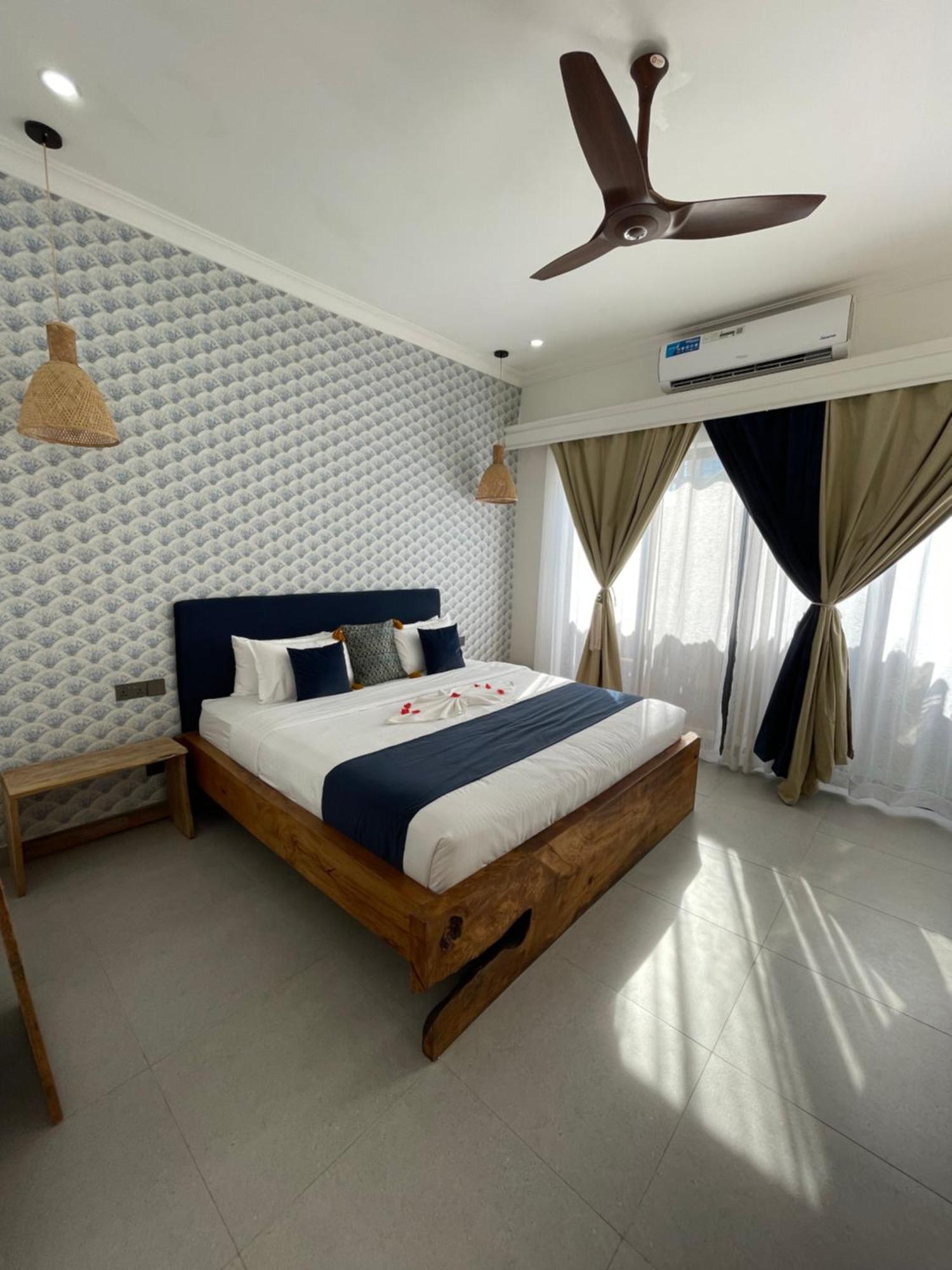Bed and Breakfast Maison Boheme Нунгві Екстер'єр фото